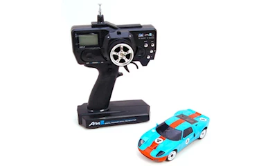 Ford GT Hellblau
